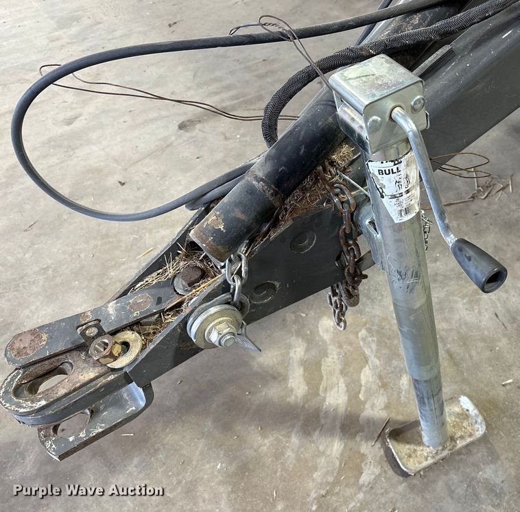 image for item OG9229 Massey Ferguson 2946A  round baler