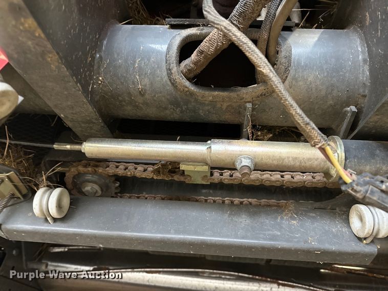 image for item OG9229 Massey Ferguson 2946A  round baler