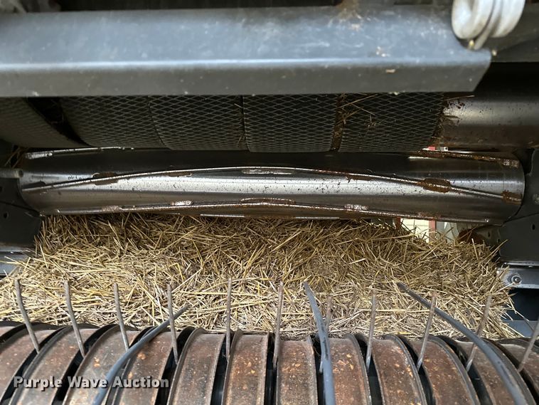 image for item OG9229 Massey Ferguson 2946A  round baler