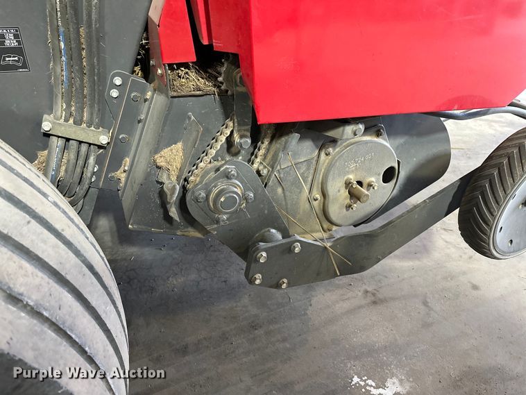 image for item OG9229 Massey Ferguson 2946A  round baler