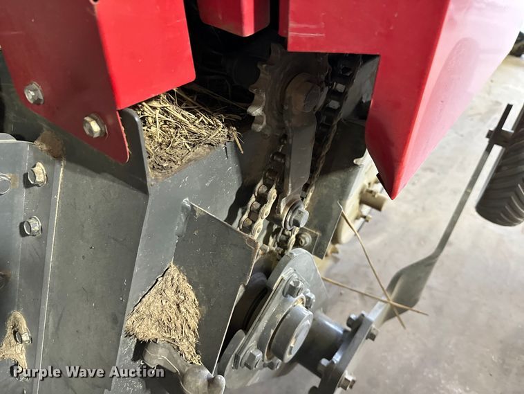 image for item OG9229 Massey Ferguson 2946A  round baler