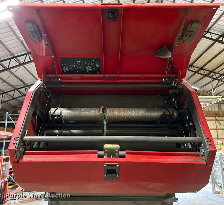 image for item OG9229 Massey Ferguson 2946A  round baler