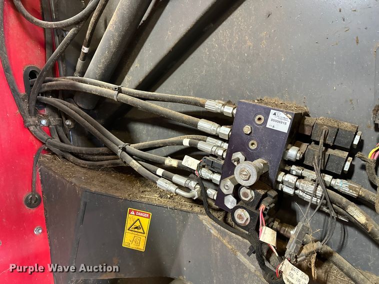 image for item OG9229 Massey Ferguson 2946A  round baler