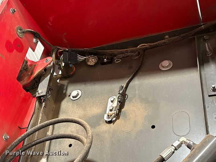 image for item OG9229 Massey Ferguson 2946A  round baler