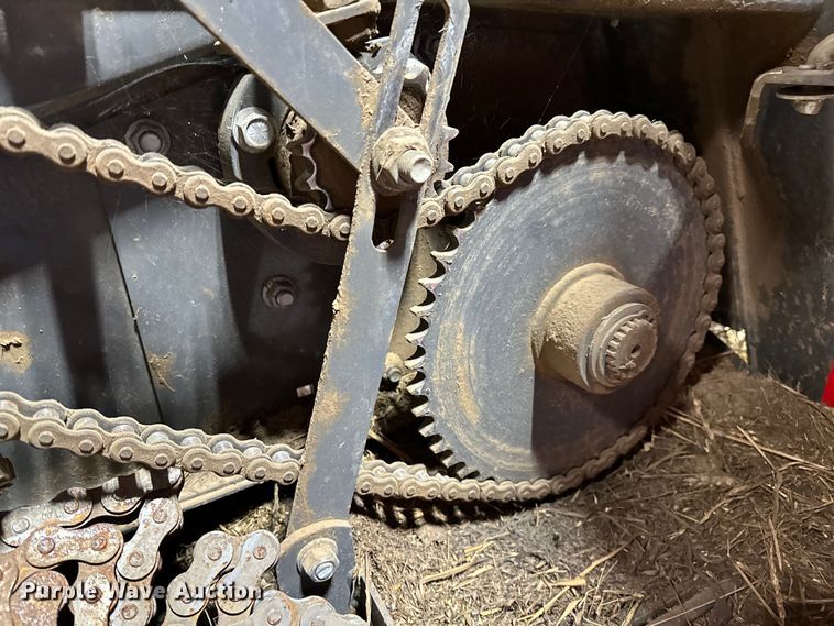 image for item OG9229 Massey Ferguson 2946A  round baler