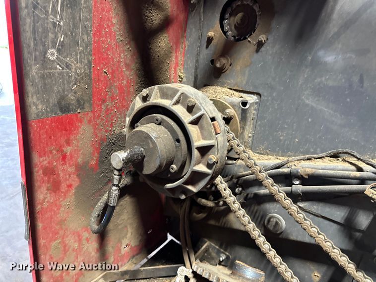 image for item OG9229 Massey Ferguson 2946A  round baler