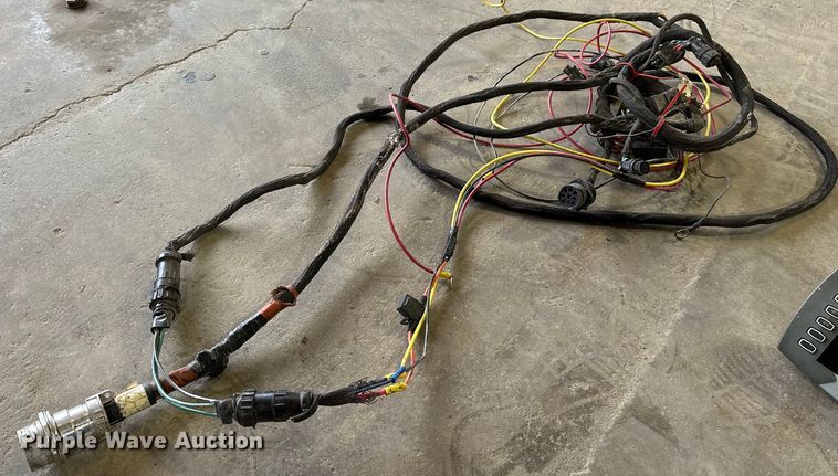 image for item OG9229 Massey Ferguson 2946A  round baler