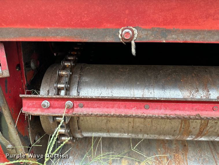 image for item OG9230 1987 Case 1680  combine