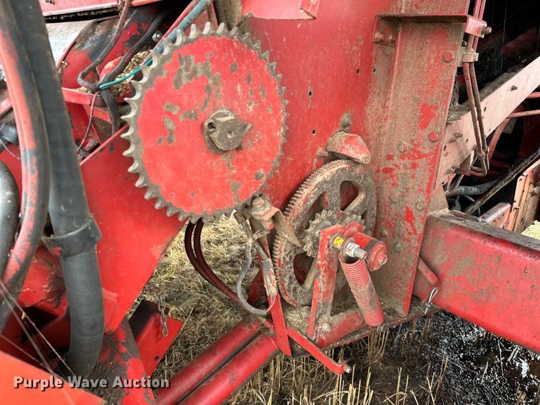 image for item OG9230 1987 Case 1680  combine
