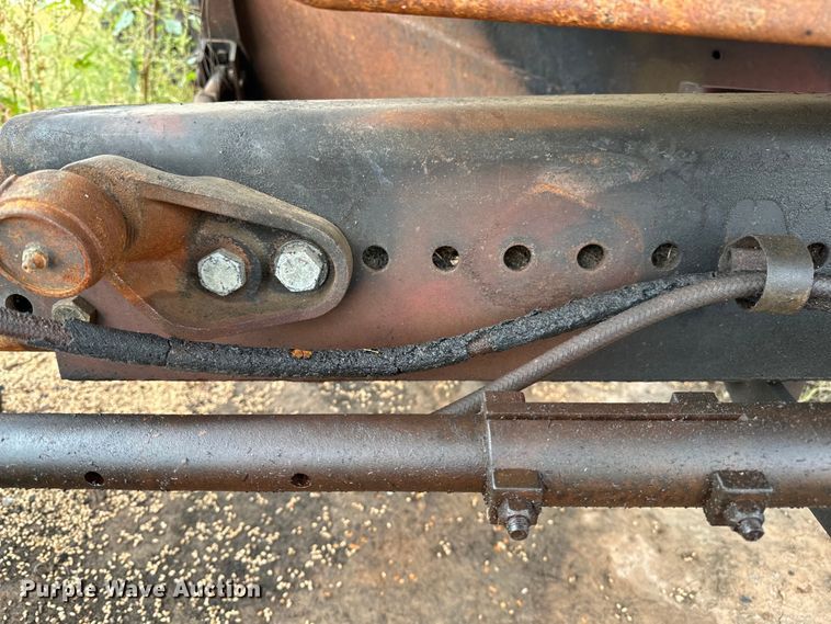 image for item OG9230 1987 Case 1680  combine