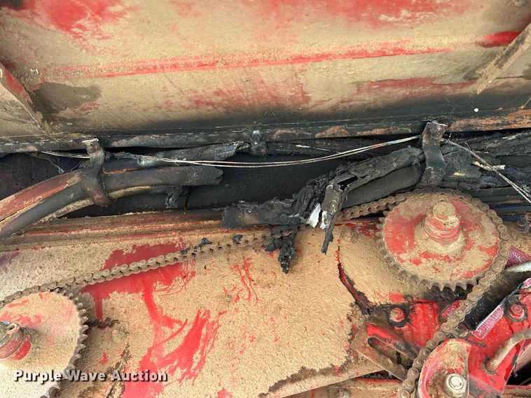 image for item OG9230 1987 Case 1680  combine