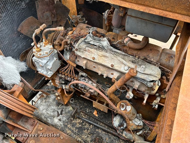 image for item OG9230 1987 Case 1680  combine