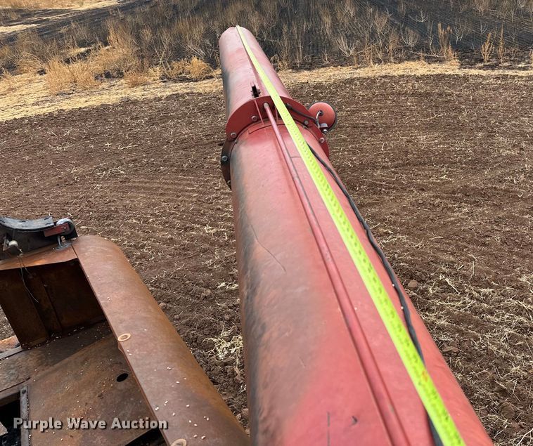 image for item OG9230 1987 Case 1680  combine