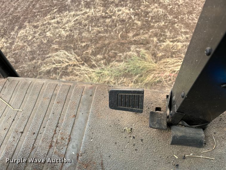 image for item OG9230 1987 Case 1680  combine