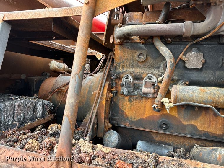 image for item OG9230 1987 Case 1680  combine