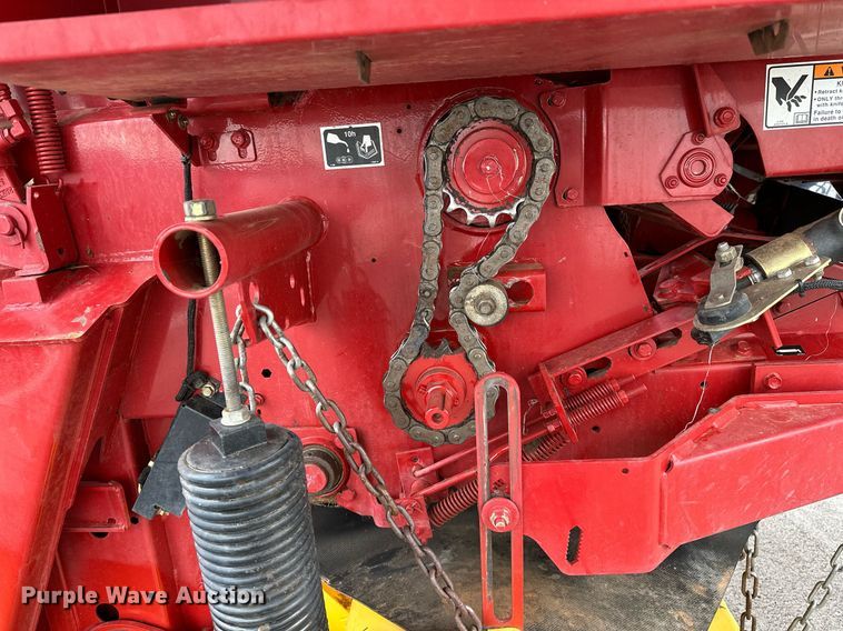 image for item OG9232 2013 New Holland  BR7090 round baler