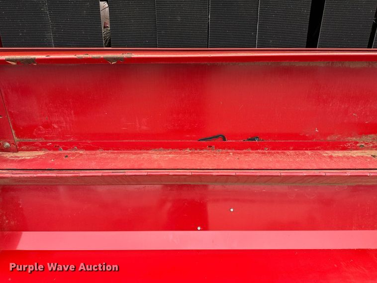 image for item OG9232 2013 New Holland  BR7090 round baler