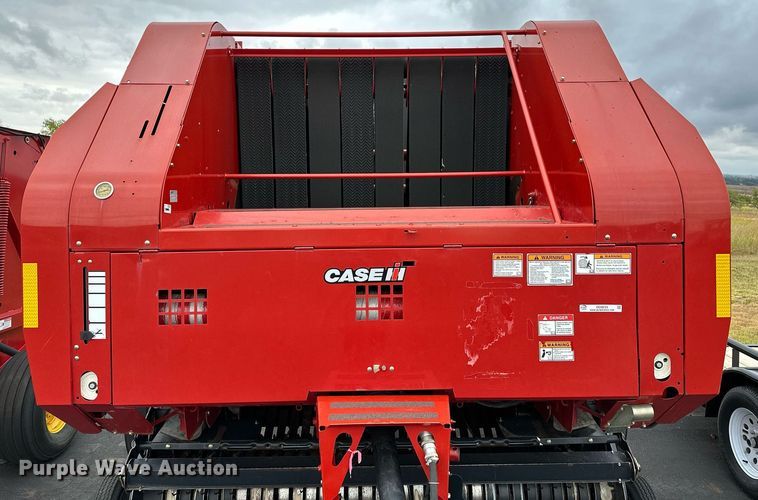 image for item OG9233 2013 Case RB564 round baler