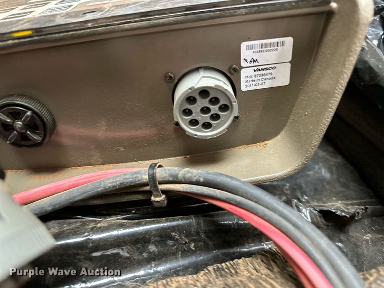 image for item OG9233 2013 Case RB564 round baler