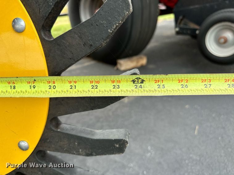 image for item OG9234 2021 New Holland  Roll Belt 450 round baler