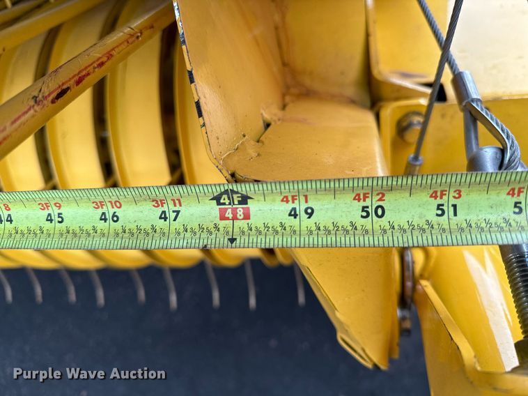 image for item OG9234 2021 New Holland  Roll Belt 450 round baler