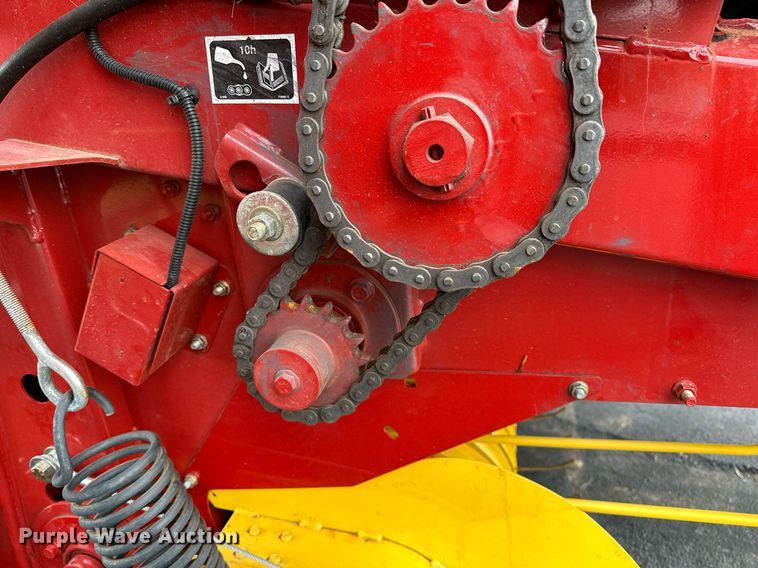 image for item OG9234 2021 New Holland  Roll Belt 450 round baler