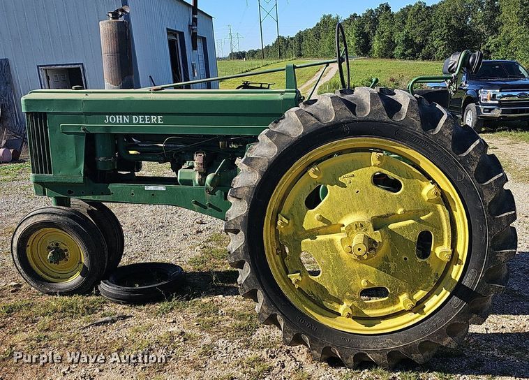 image for item OG9322 1953 John Deere 50  tractor