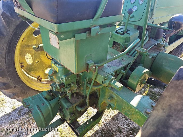 image for item OG9322 1953 John Deere 50  tractor