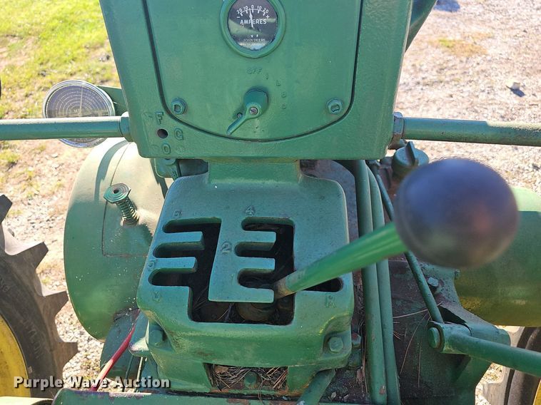 image for item OG9322 1953 John Deere 50  tractor