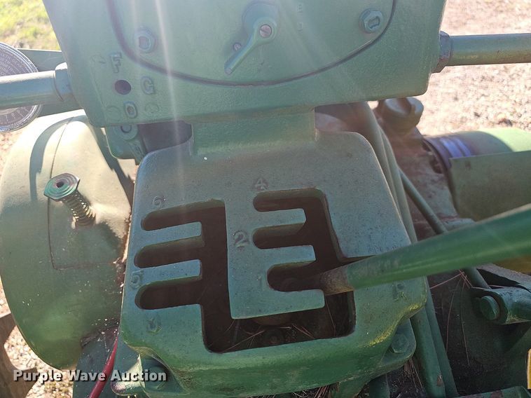 image for item OG9322 1953 John Deere 50  tractor