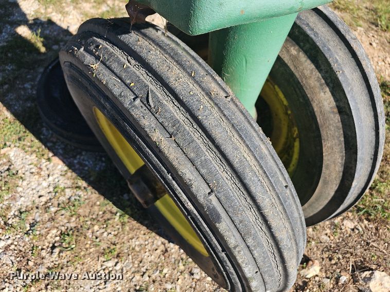 image for item OG9322 1953 John Deere 50  tractor