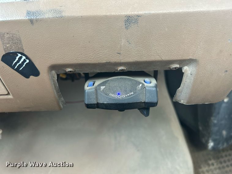 image for item DJ6311 1994 Ford LTLS9000  semi truck