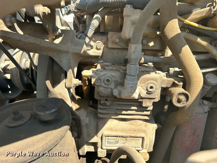 image for item DJ6311 1994 Ford LTLS9000  semi truck