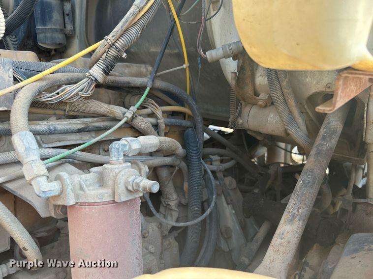 image for item DJ6311 1994 Ford LTLS9000  semi truck