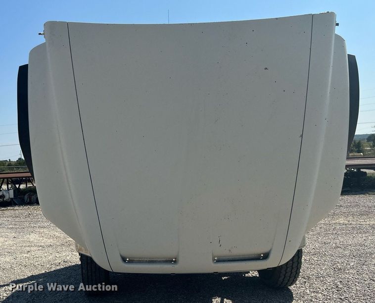 image for item DJ6311 1994 Ford LTLS9000  semi truck