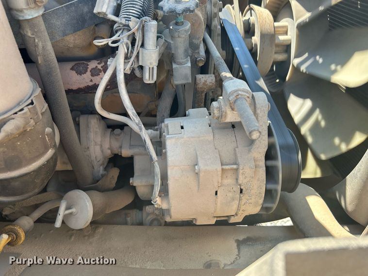 image for item DJ6311 1994 Ford LTLS9000  semi truck