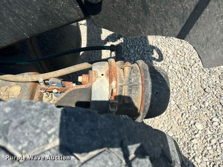 image for item DJ6311 1994 Ford LTLS9000  semi truck