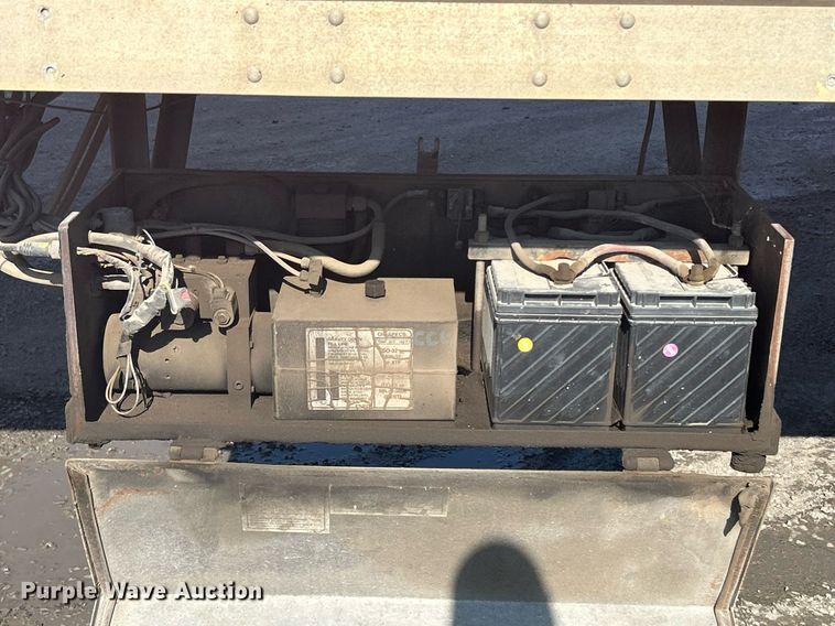 image for item DJ6326 1994 Dorsey  dry van trailer