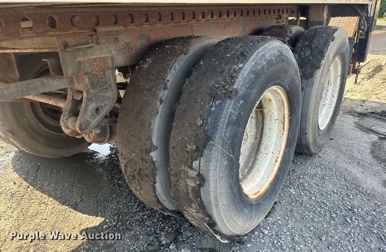 image for item DJ6326 1994 Dorsey  dry van trailer