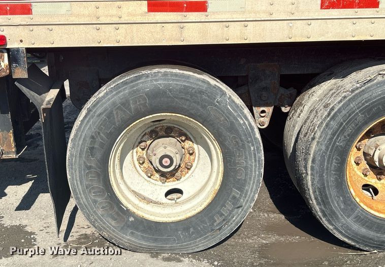 image for item DJ6326 1994 Dorsey  dry van trailer