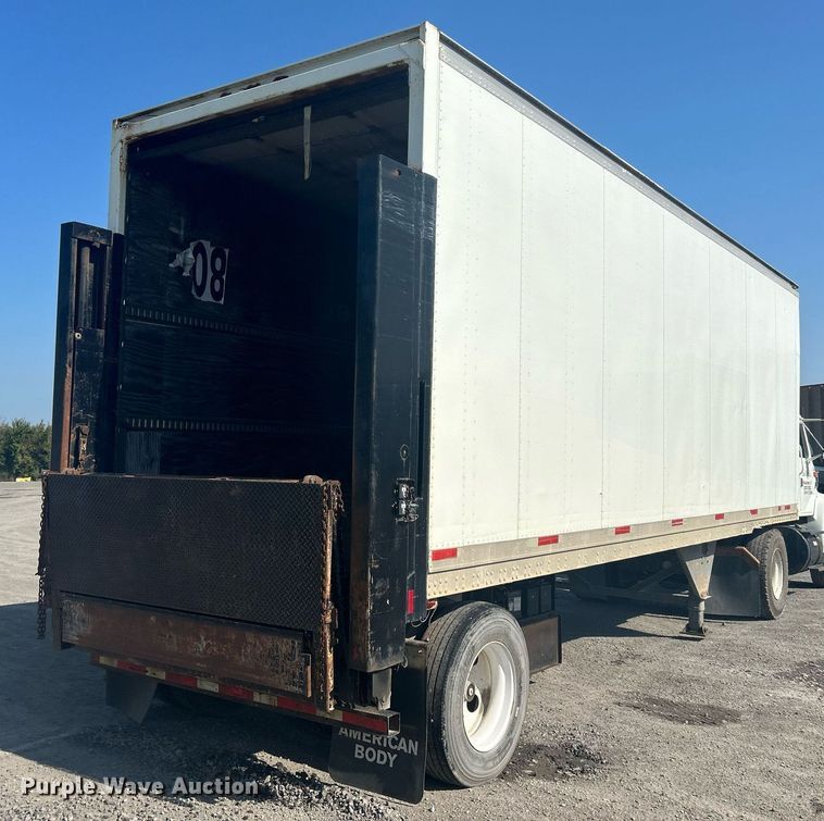 image for item DJ6327 1998 Hyundai VI2280151FJPR  dry van trailer