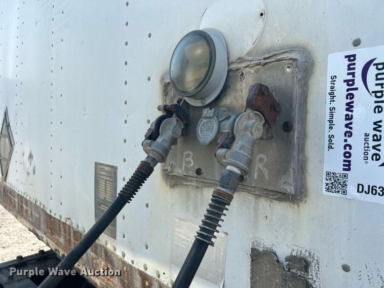 image for item DJ6329 1993 Monon Corporation 1A3-32-A2-48W  dry van trailer