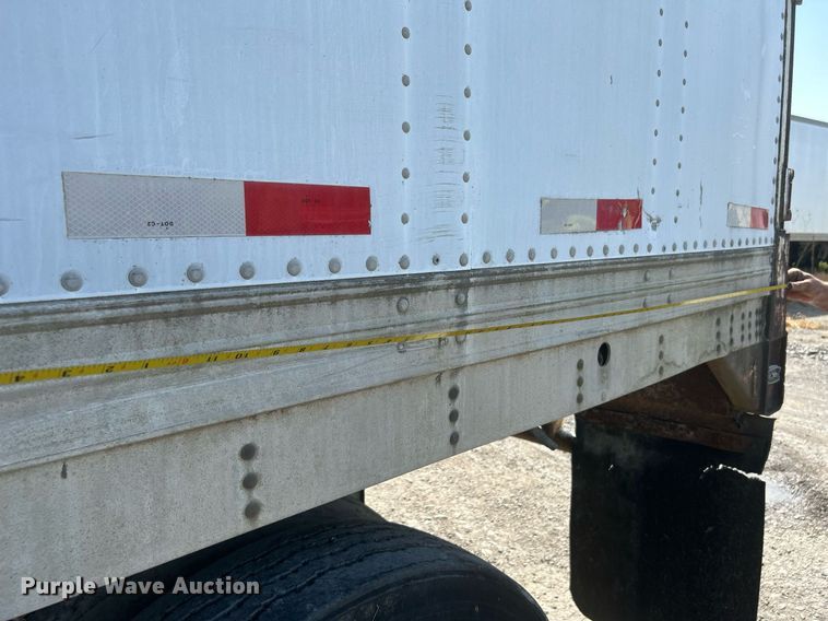 image for item DJ6330 1983 Trailmobile 011A-1SAX  dry van trailer