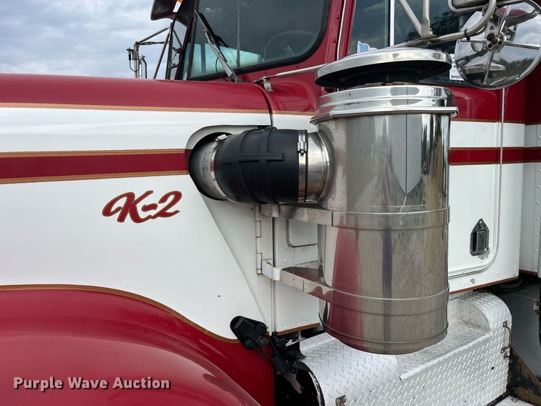 image for item DP2056 1979 Kenworth W900A  semi truck