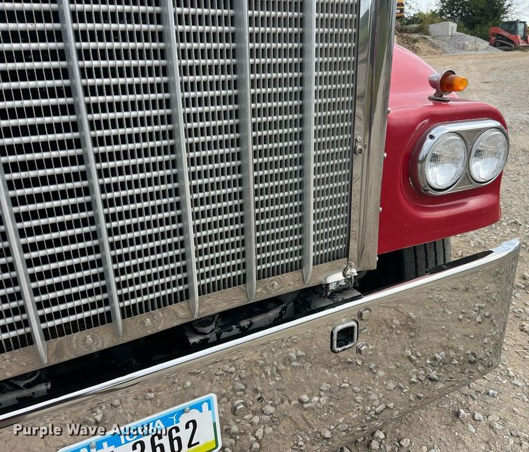 image for item DP2056 1979 Kenworth W900A  semi truck