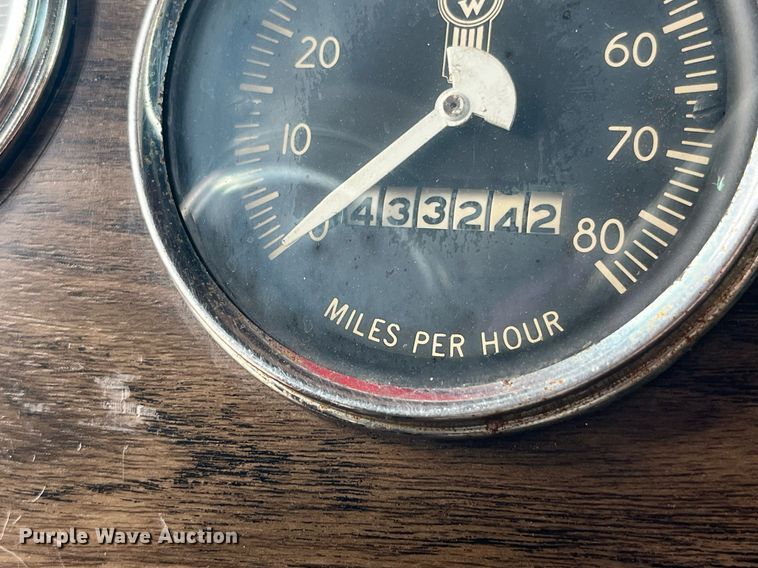 image for item DP2056 1979 Kenworth W900A  semi truck