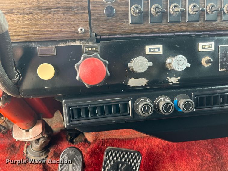 image for item DP2056 1979 Kenworth W900A  semi truck