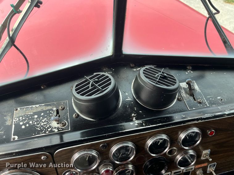 image for item DP2056 1979 Kenworth W900A  semi truck