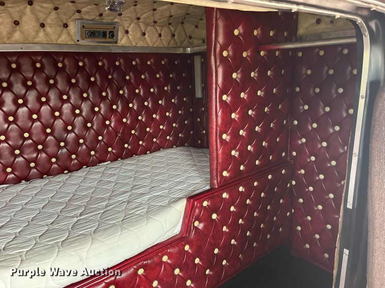 image for item DP2056 1979 Kenworth W900A  semi truck