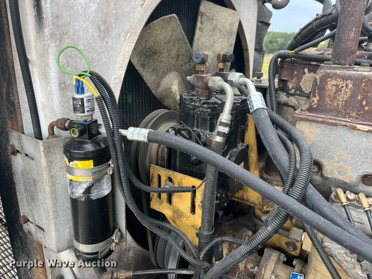 image for item DP2056 1979 Kenworth W900A  semi truck